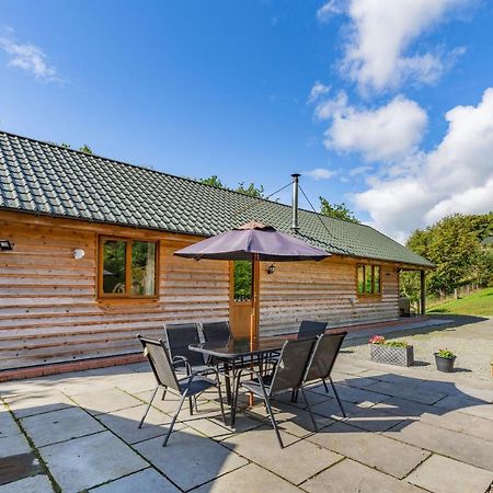 Ploony Hill Lodge Bleddfa Bagian luar foto