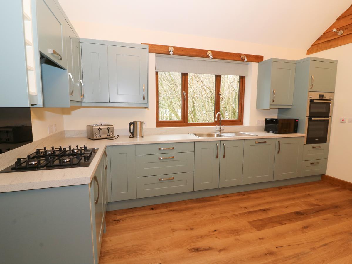 Ploony Hill Lodge Bleddfa Bagian luar foto